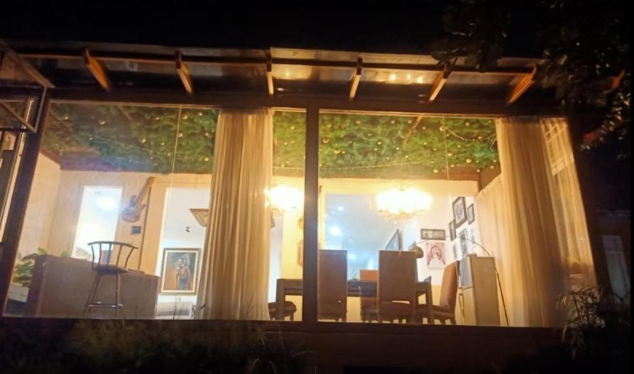 Villa Chacha at Macarena, Megamendung Luaran gambar