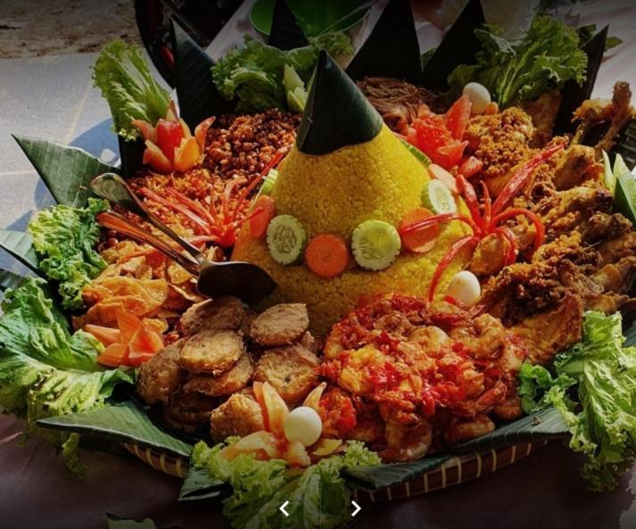 Villa Chacha at Macarena, Megamendung Luaran gambar
