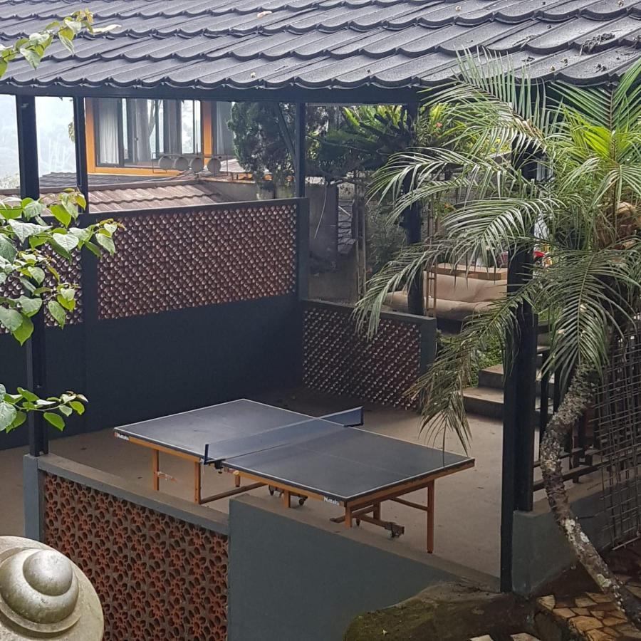 Villa Chacha at Macarena, Megamendung Luaran gambar