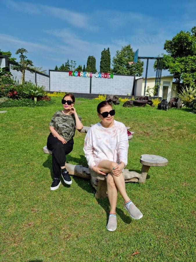 Villa Chacha at Macarena, Megamendung Luaran gambar
