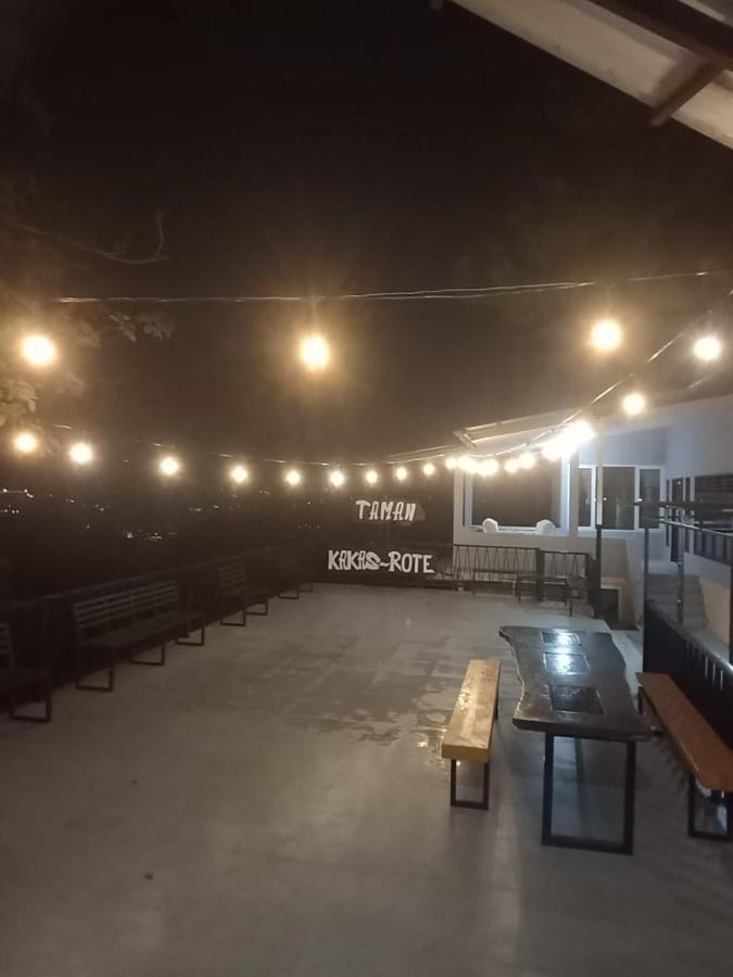 Villa Chacha at Macarena, Megamendung Luaran gambar